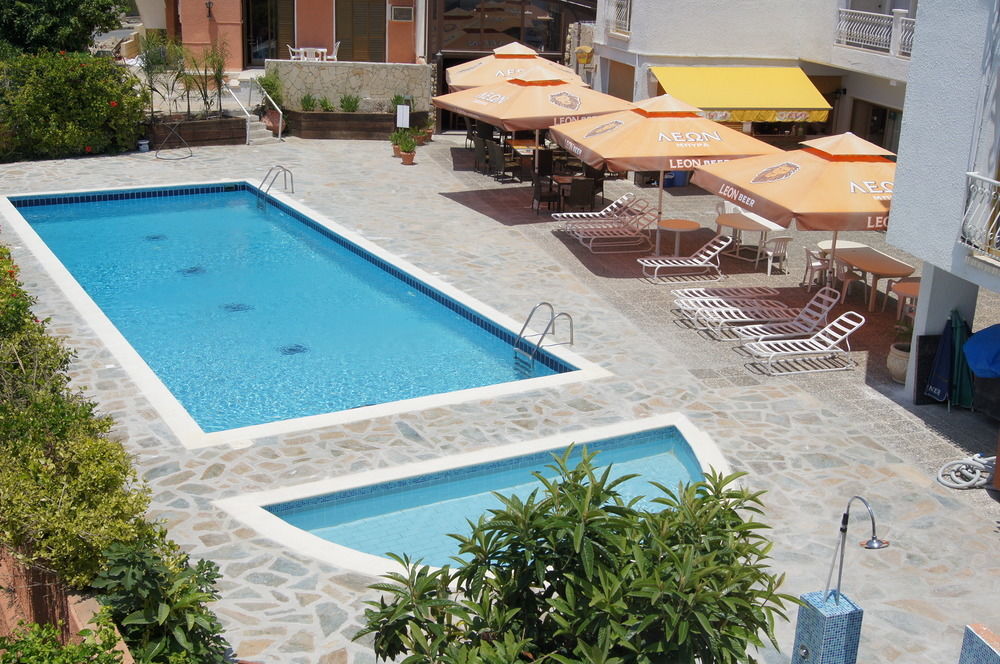 Antonis G. Hotel Apartments Voroklini Exterior foto